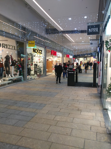 Comentarii opinii despre Café Café