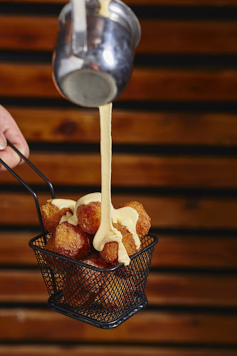 Q Burger - הסעדה