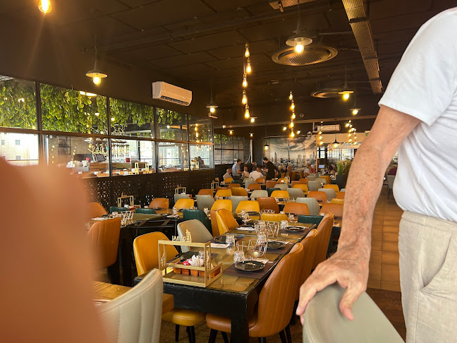 مطعم دبي سخنين - מסעדת דובאי - הסעדה