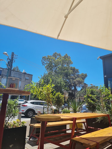 פורמנ׳ס נווה שאנן - הסעדה