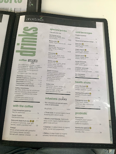 Comentarii opinii despre Anastasia