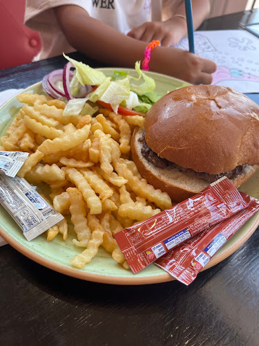 ללוש נהריה - הסעדה