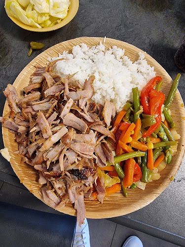 מסעדת מאמא - הסעדה