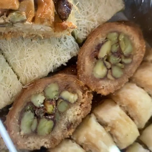 כנאפה ג'אן -kanafeh Jan-كنافة جان - הסעדה