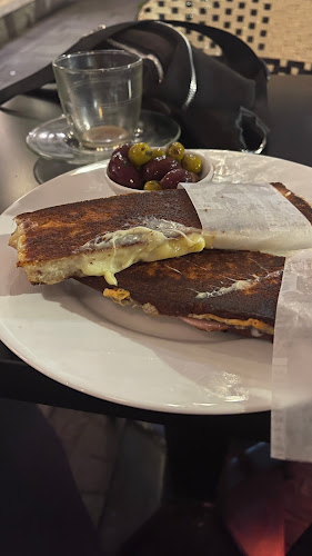 דליקטסן בראסרי - Delicatessen Brasserie - תל אביב-יפו