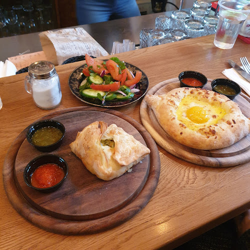 Opinii despre מסעדת ללה - בית מאפה ומעדניה גיאורגי אותנטי în תל אביב-יפו - הסעדה