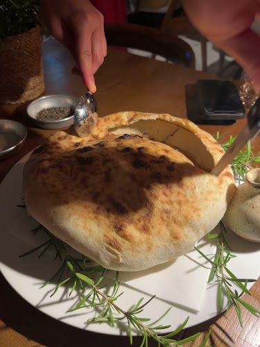 ראנץ' האוס - הסעדה