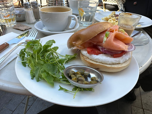 קפה בצלאל - ירושלים