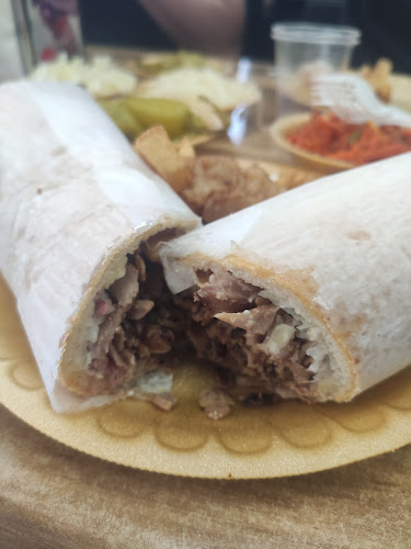 Comentarii opinii despre איציק שווארמה ובשרים על האש