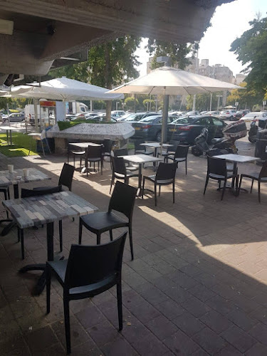 מאפיית המוציא - הסעדה