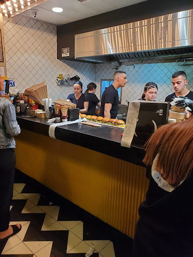 בורגרס בר | Burgers Bar בית שמש - בית שמש