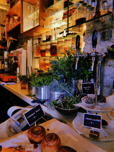 Opinii despre קפה לוינסקי în תל אביב-יפו - הסעדה