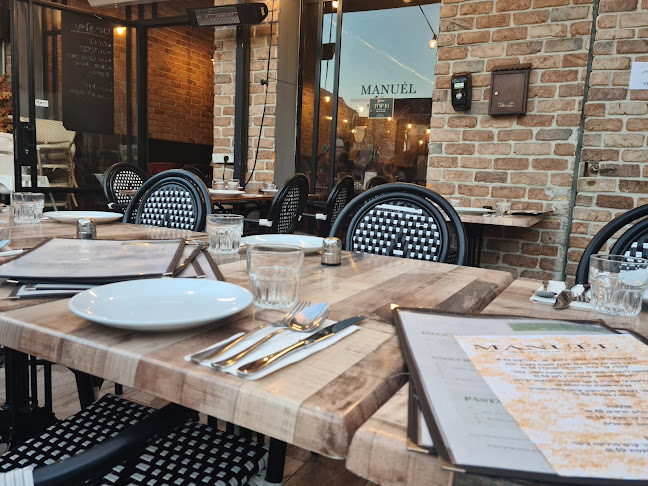 Comentarii opinii despre Manuel