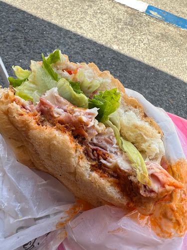 סנדוויץ' בר ברכה - הסעדה