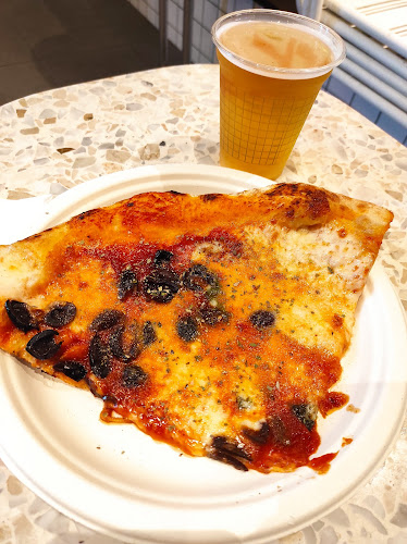 נחלת בנימין 52, תל אביב-יפו, 6515402