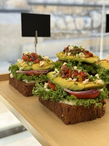 Hamigdal - המגדל