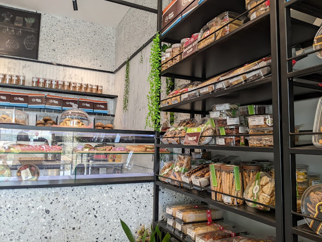 Opinii despre פיס אוף קייק - לוד în לוד - הסעדה