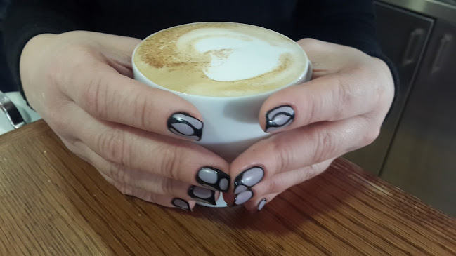 Opinii despre עוגה צ'אגה קונדיטוריה באילת • עוגות איכות • בית קפה în אילת - הסעדה