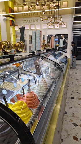 Comentarii opinii despre גולדה נמל תל אביב