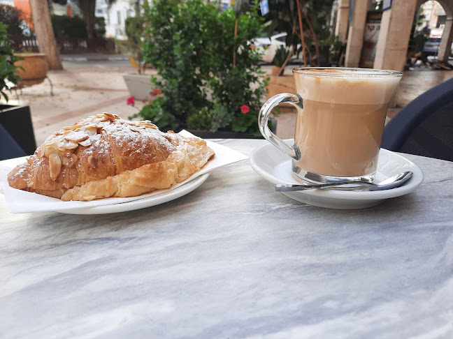 קפה הנדיב כשר - הרצליה