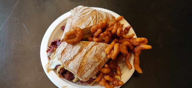 Comentarii opinii despre האטץ'