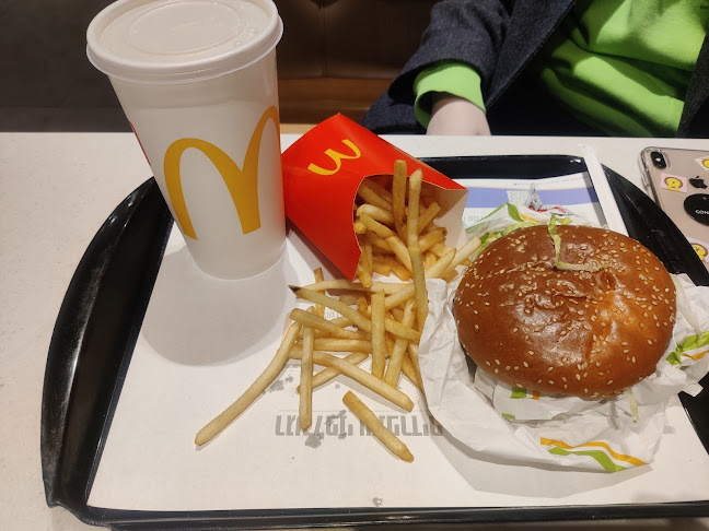 מקדונלד'ס - הרצליה