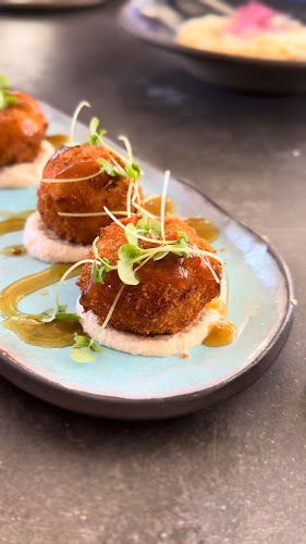 קפה גן סיפור ירושלים