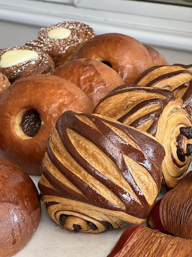 לחם - מאפים בעבודת יד