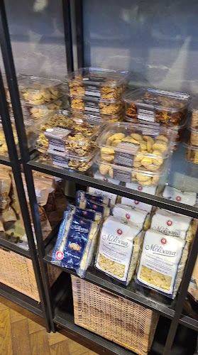 לחם ארז - הסעדה