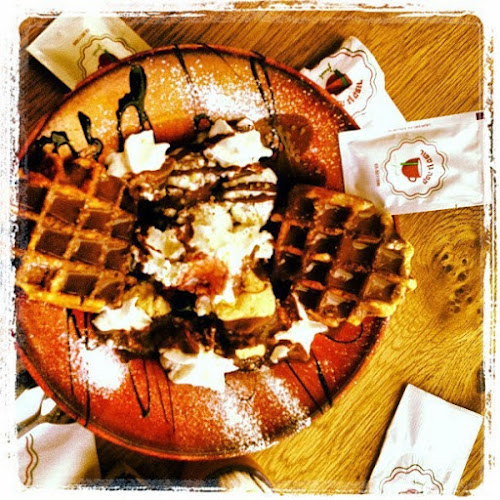 קפה גן סיפור - הסעדה