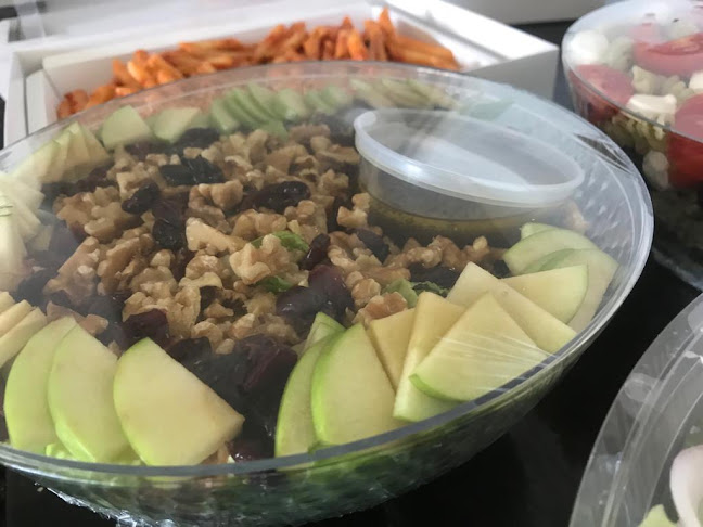 אלינור מומלדזה