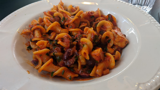 ביאליק 59, רמת גן