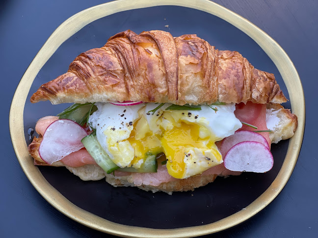 Opinii despre אורלי סיטבון פטיסרי în נהריה - הסעדה