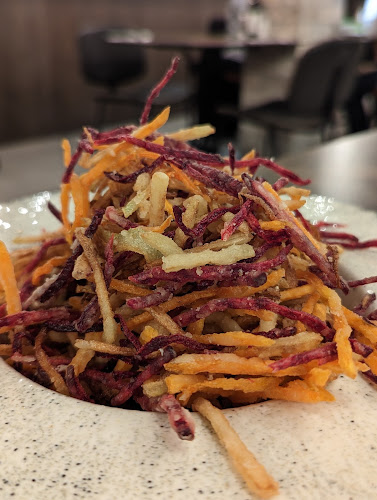 בית מנדי'ס צפת - ‏ Mandis Safed - הסעדה