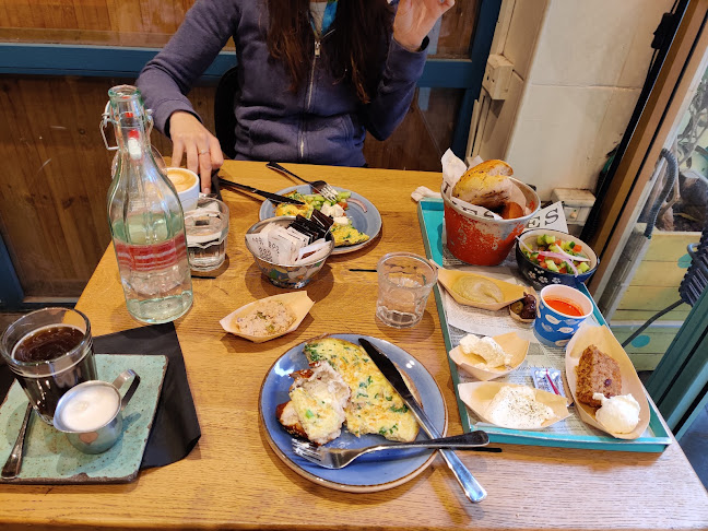 קפה זוריק - הסעדה