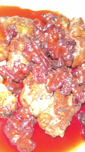 נויה - הסעדה