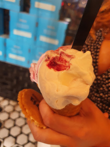 גולדה הוד השרון רמתיים - הסעדה