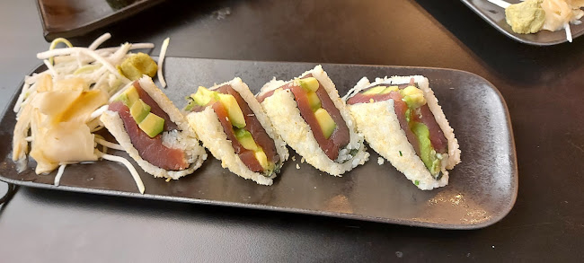 Opinii despre ריבר סושי - בר מלחה River în ירושלים - הסעדה