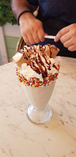 לנדוור - הסעדה