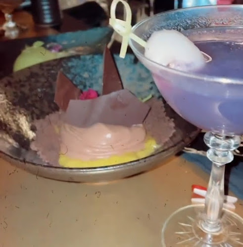 יאוזה yauza - הסעדה