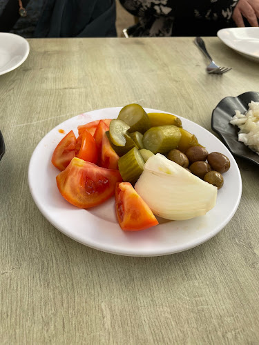 מסעדת כף הזהב - הסעדה