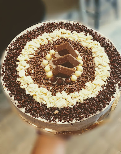 גלידה מלודי אזור - הסעדה