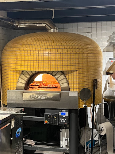 עולי ציון 26, תל אביב-יפו