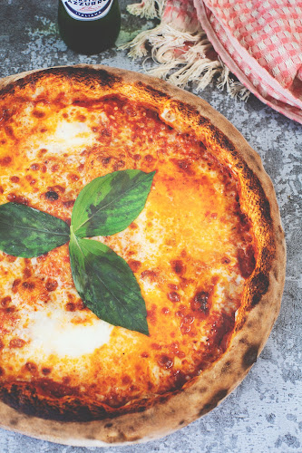 לה קפוזה - הסעדה