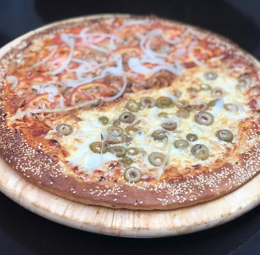 בובה של פיצה הרצליה