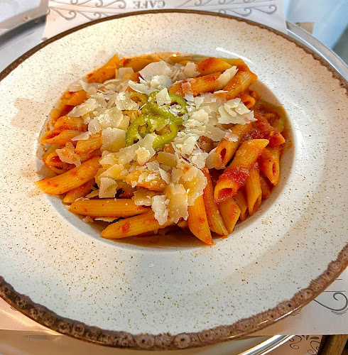 פיצה לה קאזה pizza la casa