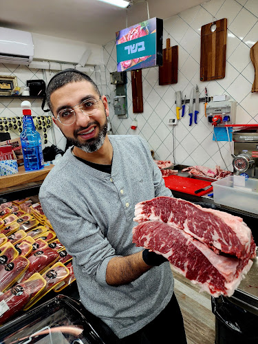 Opinii despre צ'אבס- דגי מעיין în ירושלים - הסעדה