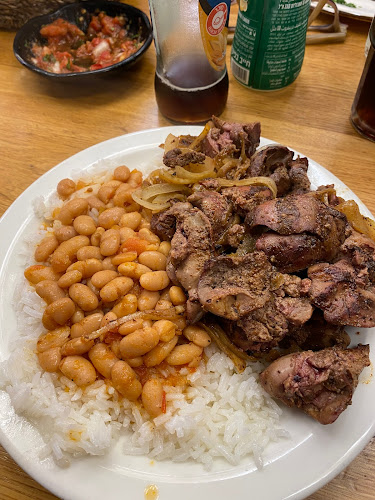 מסעדת וסטקיית סימה - הסעדה