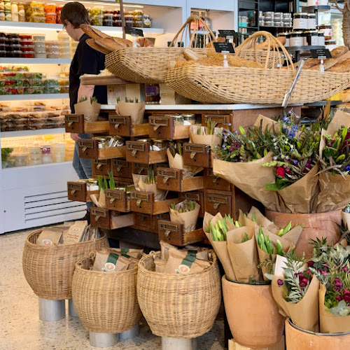 דליקטסן נאות אפקה