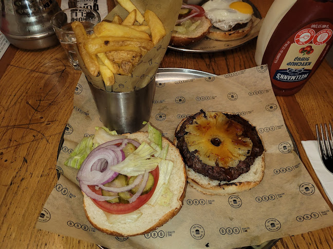 יגאל אלון 96, תל אביב-יפו